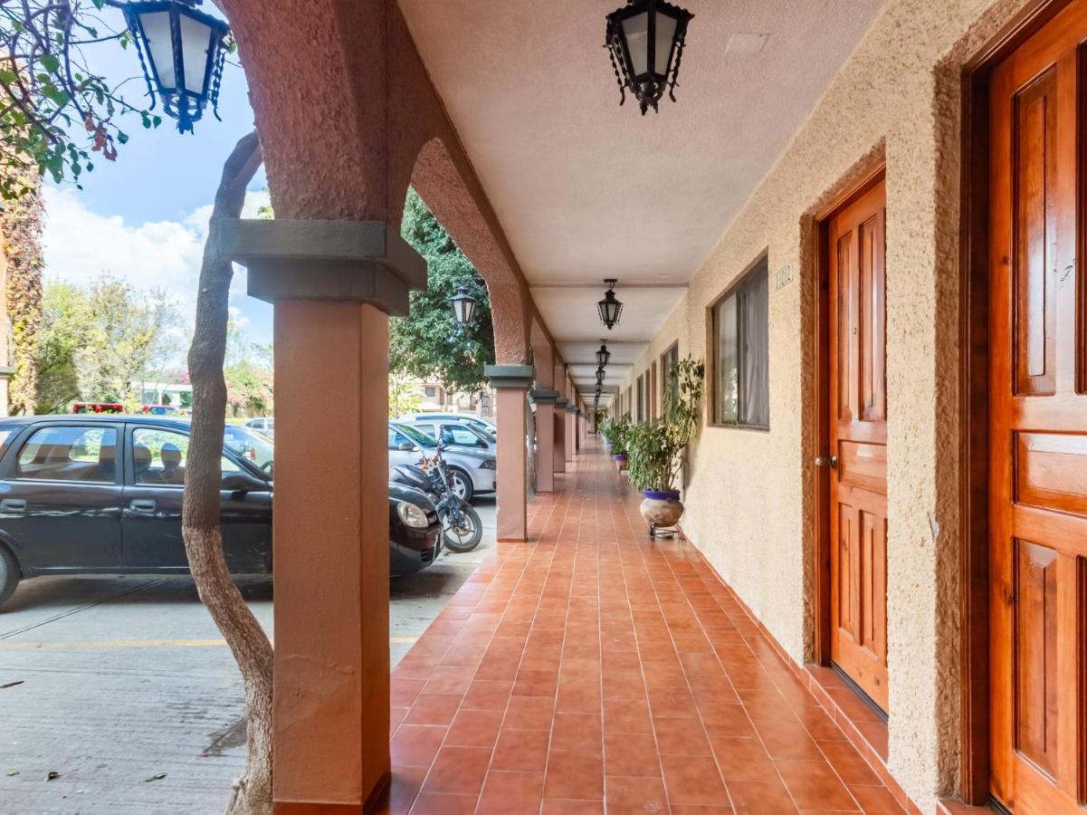 Capital O Mansion Los Arcos, サン・ルイス・ポトシ エクステリア 写真